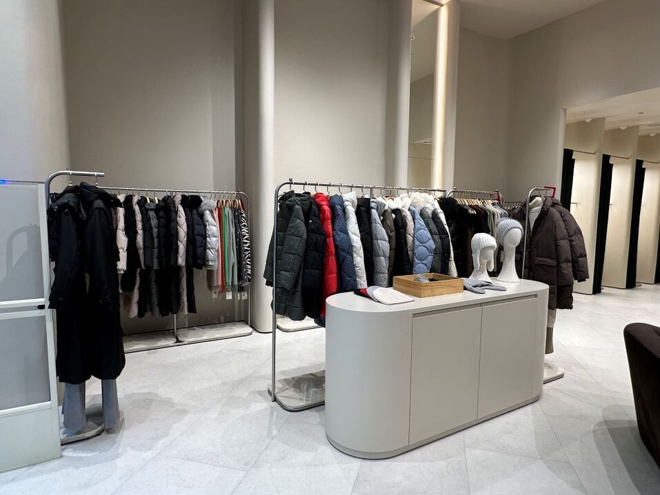 В Красноярске открылся первый магазин одежды CONSO 2 В Красноярске открылся первый магазин одежды CONSO 2