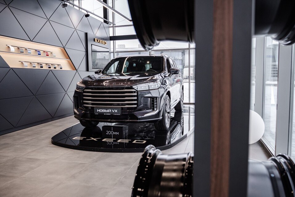 EXEED VX признан лучшим премиальным внедорожником* 2 EXEED VX признан лучшим премиальным внедорожником* 2
