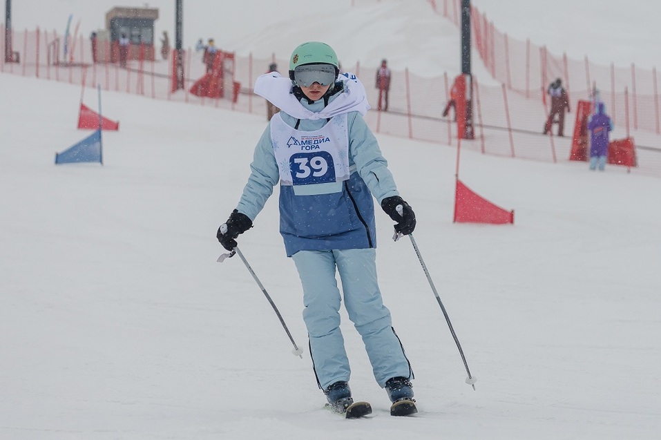 «Медиагора-2025»: как привлечь молодое поколение на южноуральские заводы
3 «Медиагора-2025»: как привлечь молодое поколение на южноуральские заводы
3