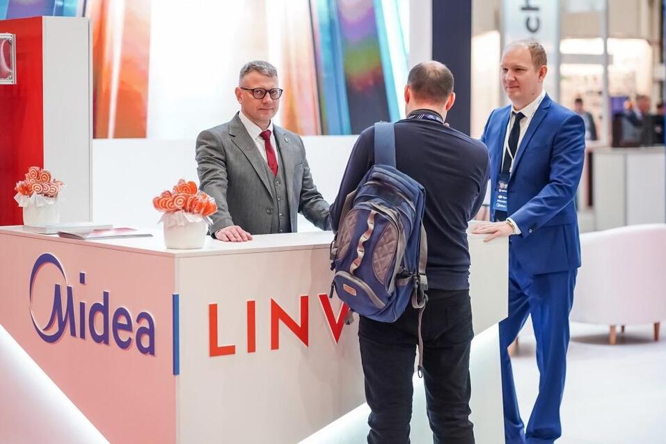 Сибирская строительная неделя и строительный форум начали работу в Новосибирске
 2 Сибирская строительная неделя и строительный форум начали работу в Новосибирске
 2