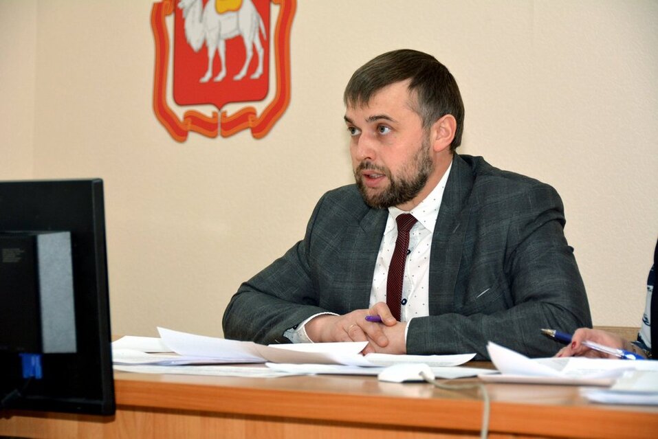 В Челябинской области запустят «бесшовную систему» подготовки кадров для агрохолдингов
2 В Челябинской области запустят «бесшовную систему» подготовки кадров для агрохолдингов
2