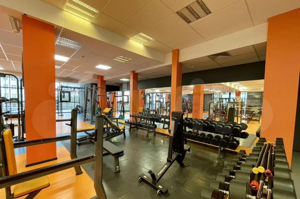 В Красноярске за 150 млн рублей продают фитнес-центр на Удачном 3 В Красноярске за 150 млн рублей продают фитнес-центр на Удачном 3