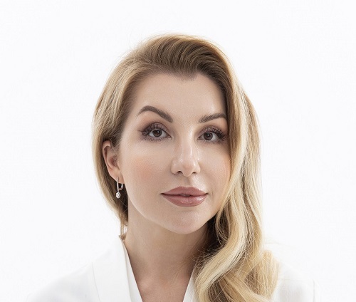 Естественность, регулярность и гармония: главные бьюти-тренды 2025 1 Естественность, регулярность и гармония: главные бьюти-тренды 2025 1