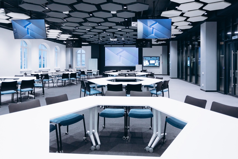 Новый главный корпус ТюмГУ откроется для студентов на следующей неделе 3 Новый главный корпус ТюмГУ откроется для студентов на следующей неделе 3