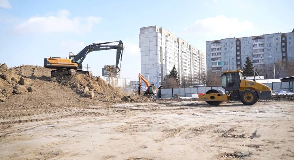 Подготовка строймлощадки на станции метро «Улица Копылова» в Красноярске Подготовка строймлощадки на станции метро «Улица Копылова» в Красноярске