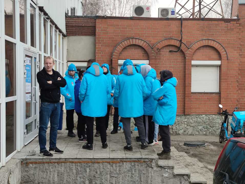 Рост оборотов на 95% и 25 дарксторов. Изнанка бизнеса «Яндекс Лавка» в Екатеринбурге
5 Рост оборотов на 95% и 25 дарксторов. Изнанка бизнеса «Яндекс Лавка» в Екатеринбурге
5