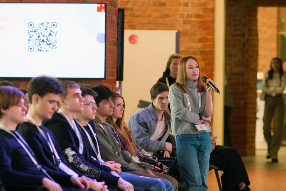 Нижегородский студент создал систему автоматизации для выращивания клубники 1 Нижегородский студент создал систему автоматизации для выращивания клубники 1