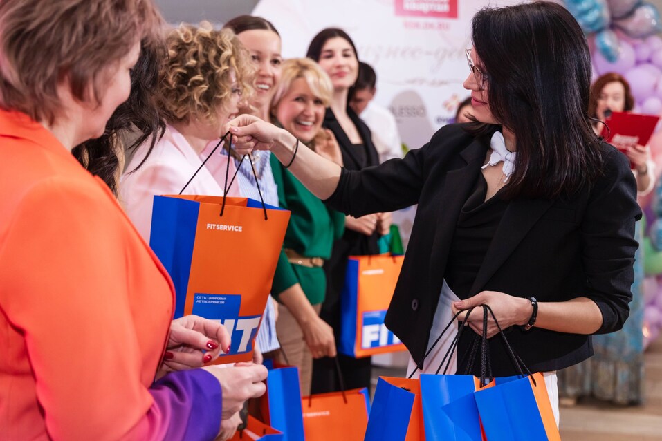 «Бизнес-девичник»-2025. ФОТООТЧЕТ 252 «Бизнес-девичник»-2025. ФОТООТЧЕТ 252