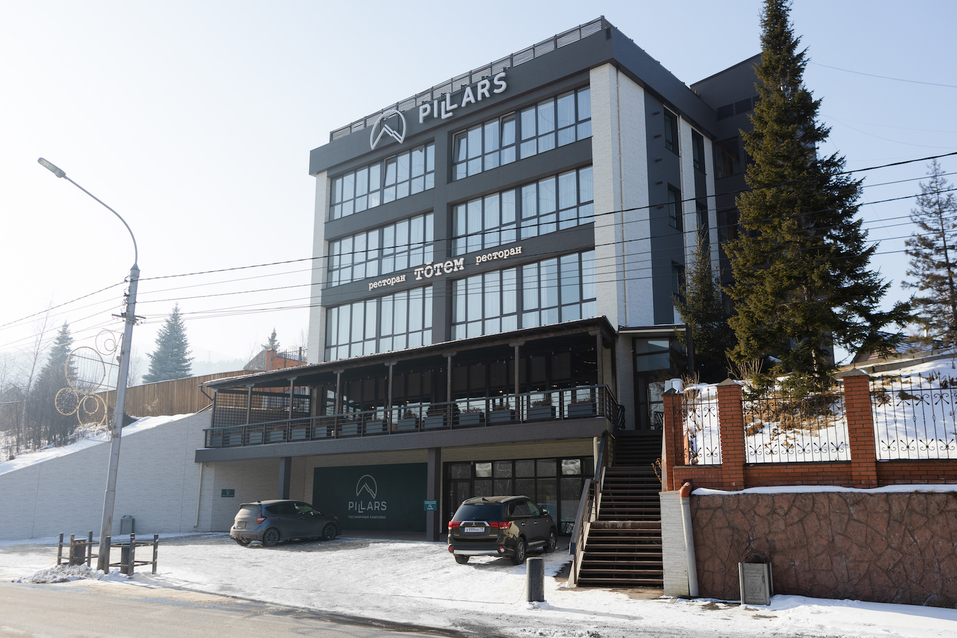 Гостиничный комплекс Pillars расположен в экологически чистом районе Красноярска (Фото: предоставлено Pillars) Гостиничный комплекс Pillars расположен в экологически чистом районе Красноярска (Фото: предоставлено Pillars)