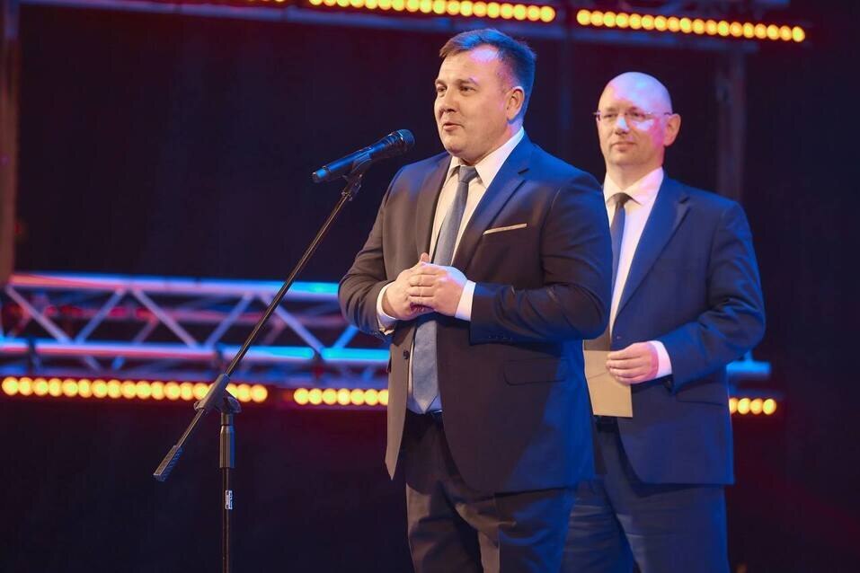 Руководитель челябинского предприятия создал эндаумент-фонд для школьного образования 1 Руководитель челябинского предприятия создал эндаумент-фонд для школьного образования 1