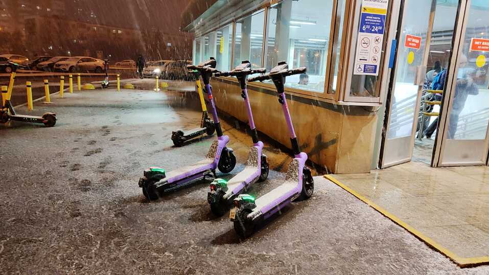 Екатеринбург засыпало апрельским снегом. Когда он растает? 2 Екатеринбург засыпало апрельским снегом. Когда он растает? 2