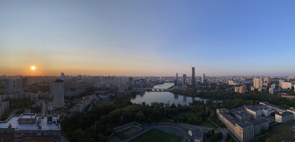 В Екатеринбурге завершается строительство «уральского Манхэттена» 1 В Екатеринбурге завершается строительство «уральского Манхэттена» 1