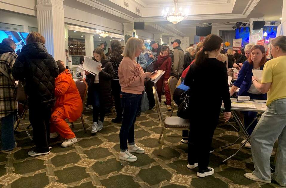 Океан возможностей: как в Челябинске прошла единая ярмарка вакансий 1 Океан возможностей: как в Челябинске прошла единая ярмарка вакансий 1