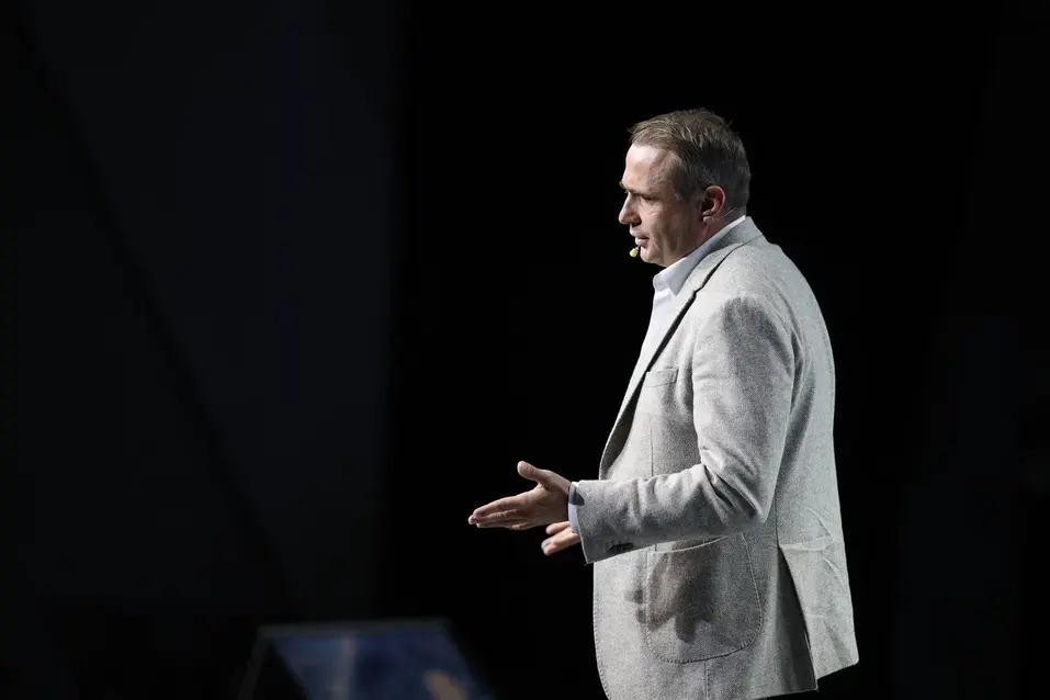 Оскар Хартманн, глобальный инвестор и охотник за единорогами Оскар Хартманн, глобальный инвестор и охотник за единорогами