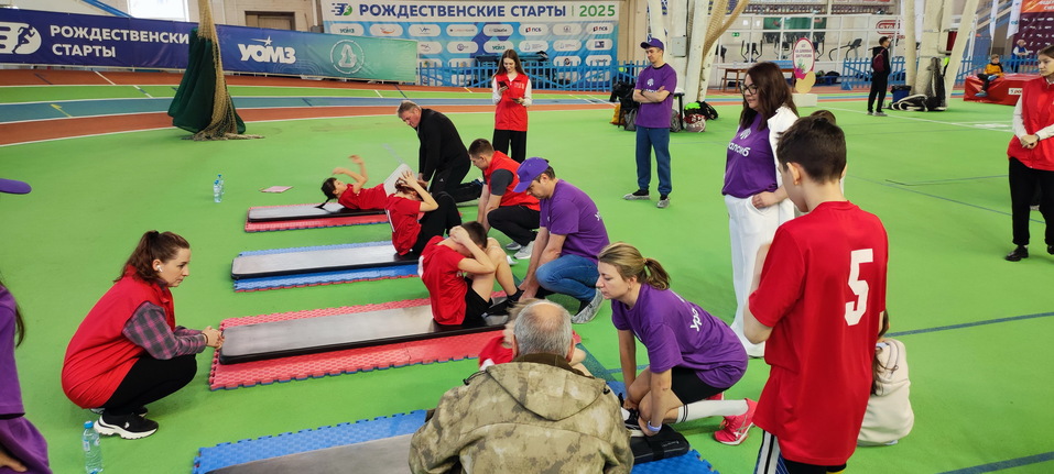 Банк Уралсиб в Екатеринбурге принял участие в благотворительном спортивном проекте 2 Банк Уралсиб в Екатеринбурге принял участие в благотворительном спортивном проекте 2