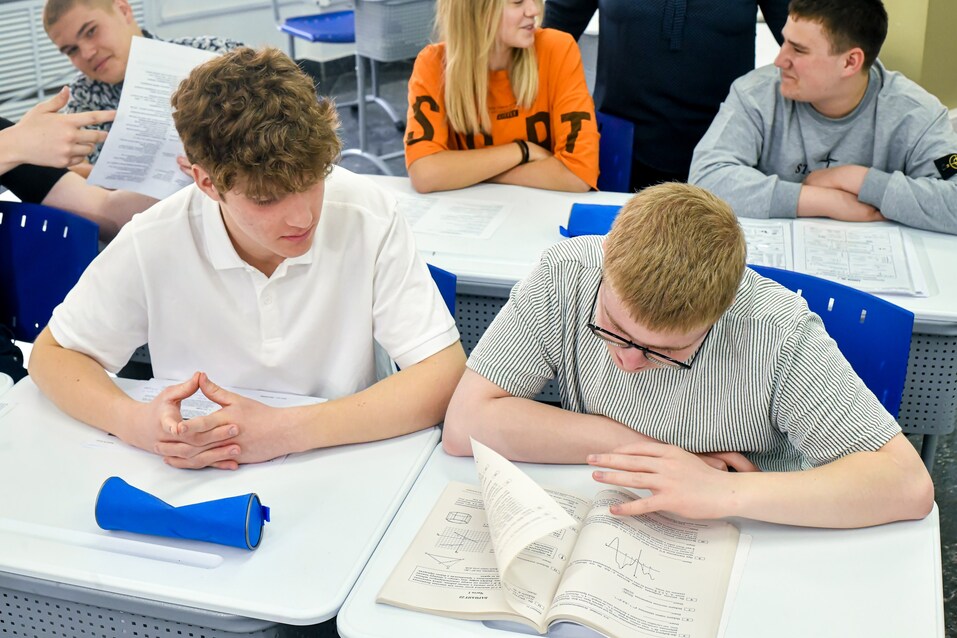 Выбираем школу для подростков 7 Выбираем школу для подростков 7