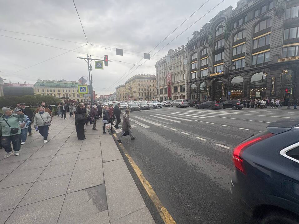 Рестораторы не считают летние веранды на Невском проблемой для Петербурга 3 Рестораторы не считают летние веранды на Невском проблемой для Петербурга 3