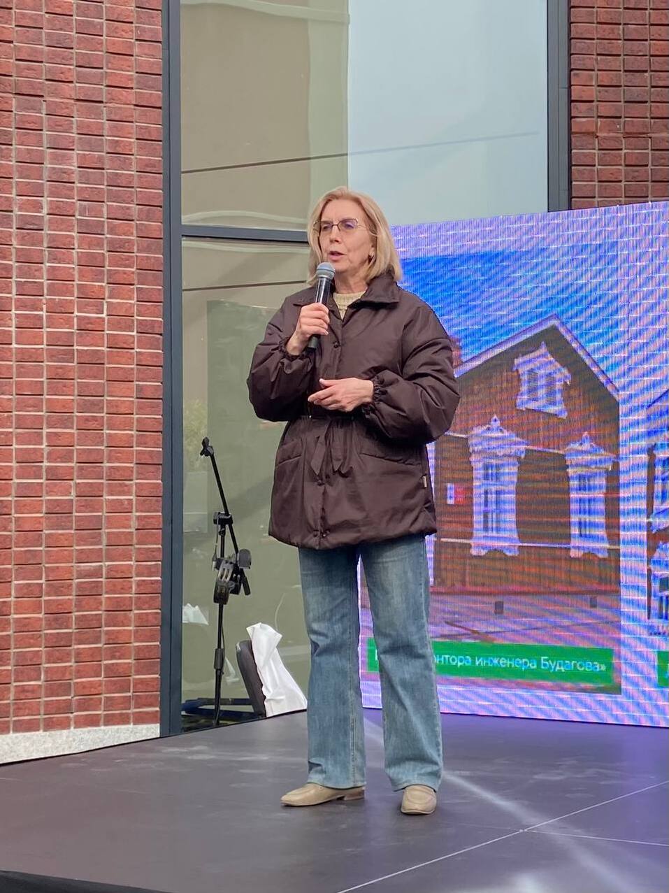 Где растут «Маки»: в Новосибирске сдали апарт-комплекс и запустили новый этап стройки 2 Где растут «Маки»: в Новосибирске сдали апарт-комплекс и запустили новый этап стройки 2