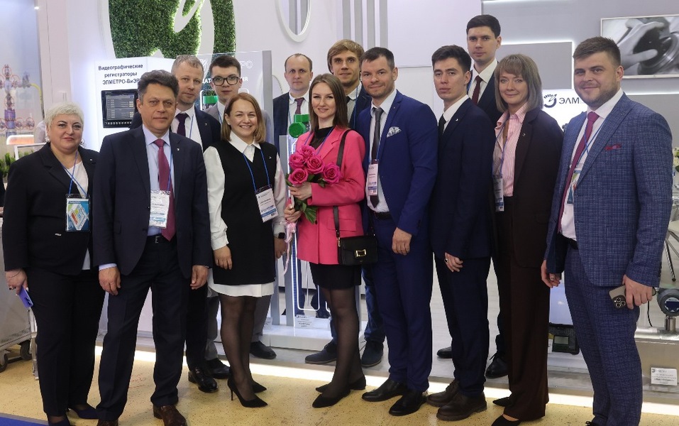 Александр Жестков: «Создаем масштабное производство приборов под запросы промышленности»
4 Александр Жестков: «Создаем масштабное производство приборов под запросы промышленности»
4