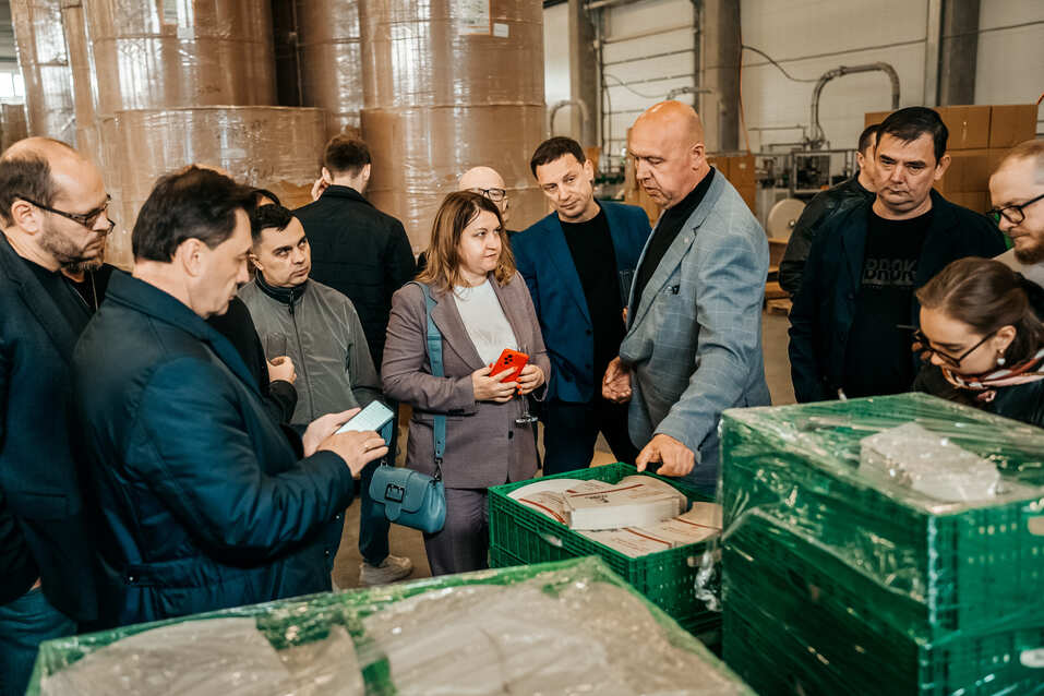 В Екатеринбурге запустили завод, где будут производить более 100 млн стаканчиков в год 2 В Екатеринбурге запустили завод, где будут производить более 100 млн стаканчиков в год 2