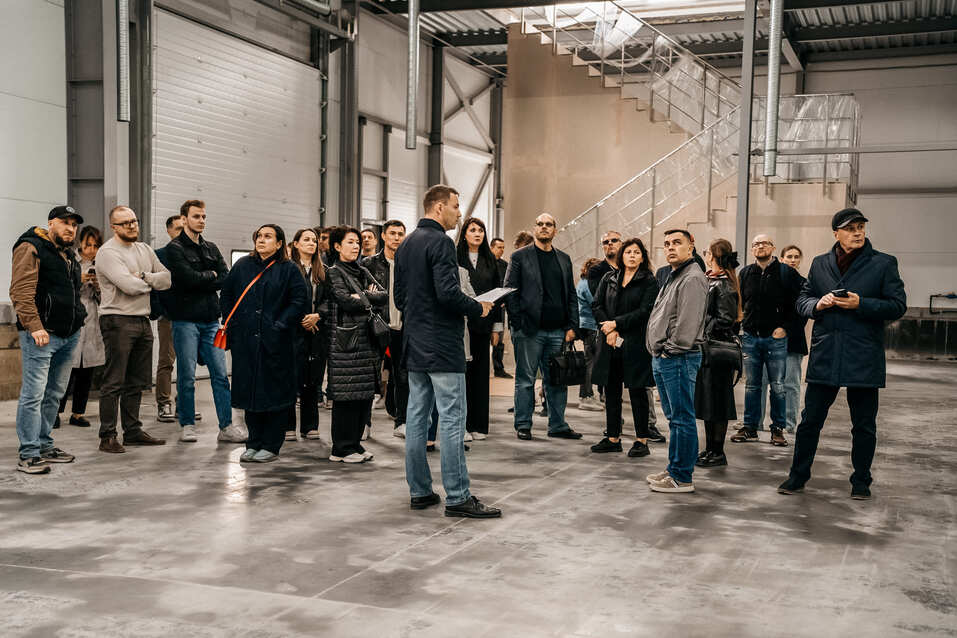 В Екатеринбурге запустили завод, где будут производить более 100 млн стаканчиков в год 5 В Екатеринбурге запустили завод, где будут производить более 100 млн стаканчиков в год 5