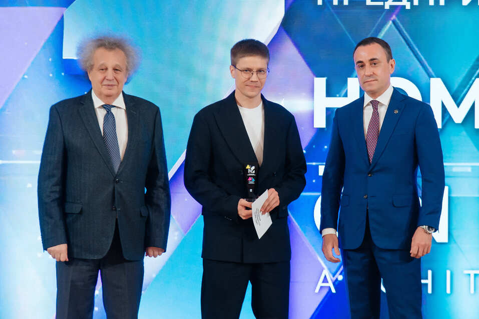 Лучшим промышленникам и предпринимателям вручили премию «Номер один». Как это было 3 Лучшим промышленникам и предпринимателям вручили премию «Номер один». Как это было 3