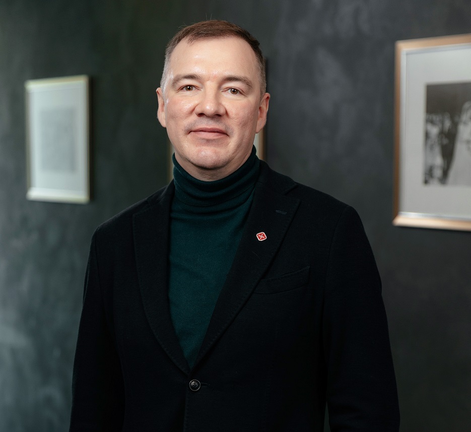 «Осознанное отставание»: бизнес Челябинска честно о страхах и пользе нейросетей
2 «Осознанное отставание»: бизнес Челябинска честно о страхах и пользе нейросетей
2