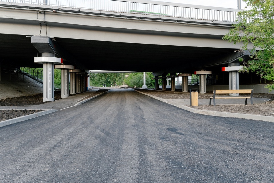 В Тюмени под мостом через Туру открылось новое общественное пространство 4 В Тюмени под мостом через Туру открылось новое общественное пространство 4