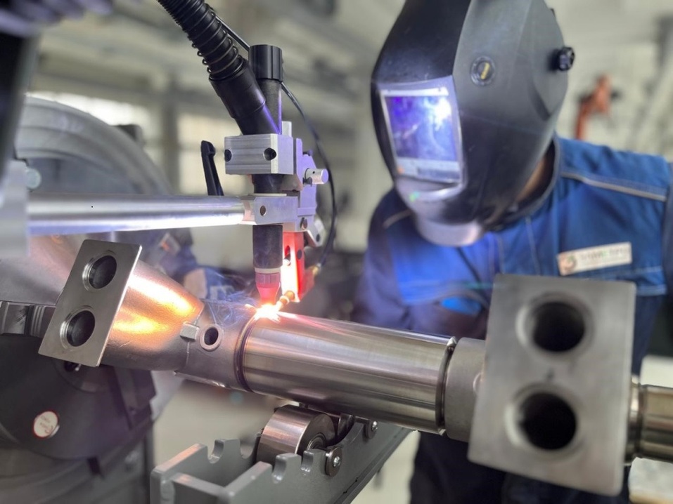 На Южном Урале создали Ассоциацию приборостроителей. Кто может в нее вступить?
4 На Южном Урале создали Ассоциацию приборостроителей. Кто может в нее вступить?
4