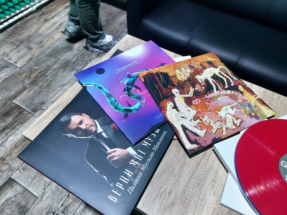 Кто и как производит виниловые пластинки в Свердловской области 2 Кто и как производит виниловые пластинки в Свердловской области 2