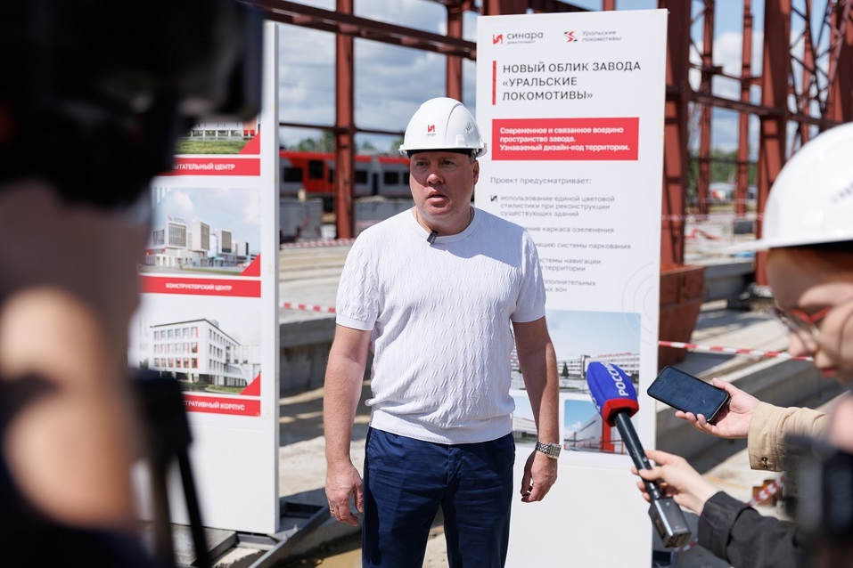 На стройплощадке производства поездов для ВСМ смонтированы 3,5 тыс. т металлоконструкций 3 На стройплощадке производства поездов для ВСМ смонтированы 3,5 тыс. т металлоконструкций 3