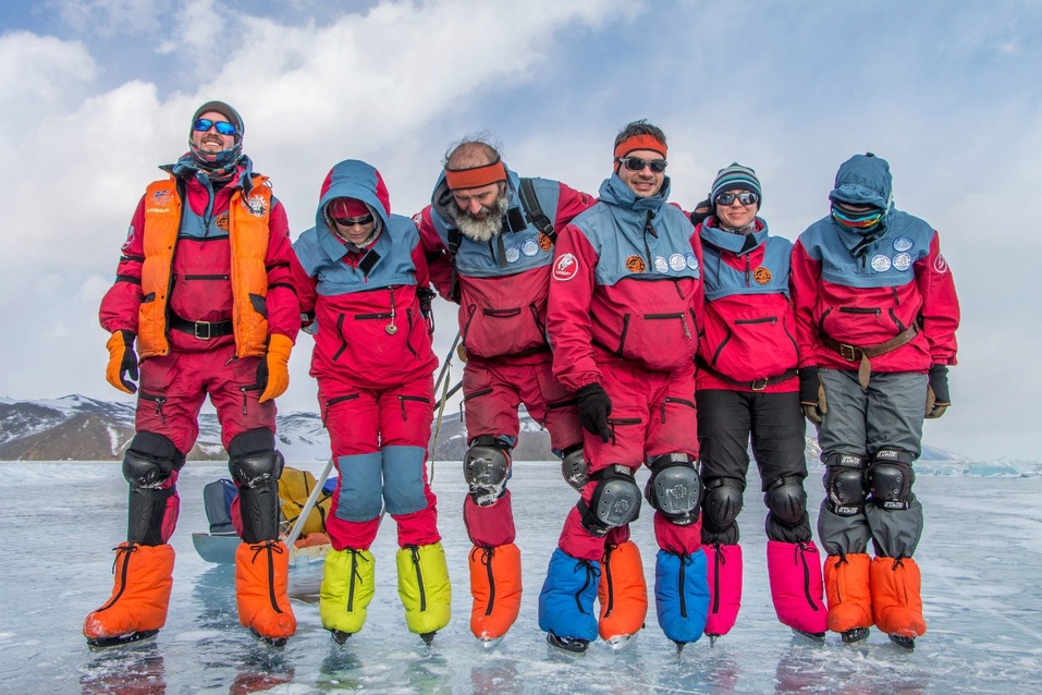 Где в Екатеринбурге зашить дирижабль. Евгений Корбут — об истории легендарного «Века» 9 Где в Екатеринбурге зашить дирижабль. Евгений Корбут — об истории легендарного «Века» 9