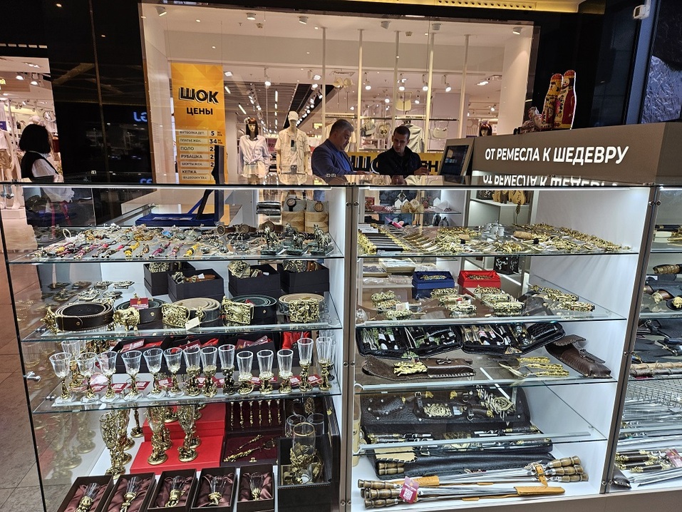 От ремесла к шедевру. В Минске открылась розничная торговая площадка нижегородских НХП 2 От ремесла к шедевру. В Минске открылась розничная торговая площадка нижегородских НХП 2