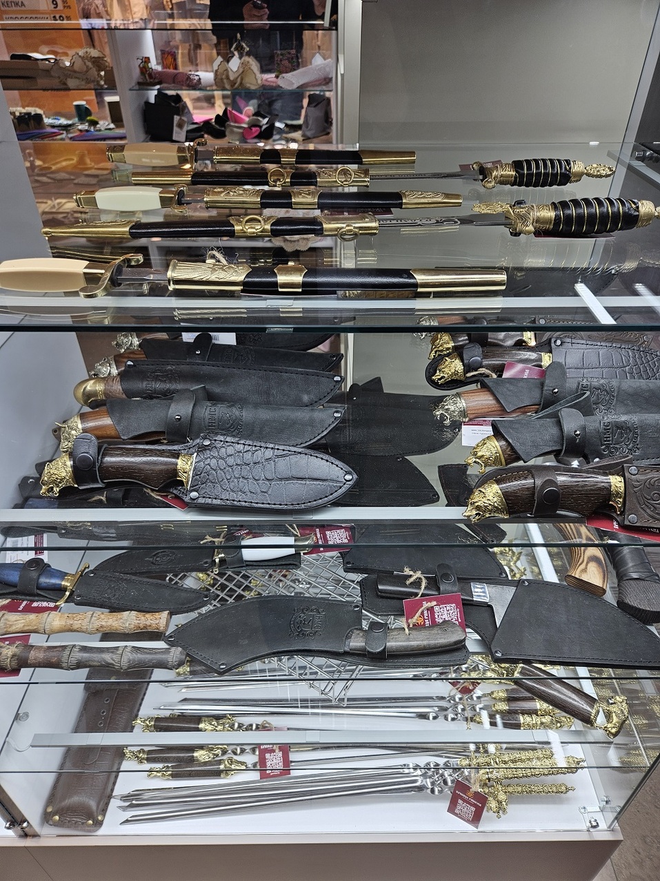 От ремесла к шедевру. В Минске открылась розничная торговая площадка нижегородских НХП 3 От ремесла к шедевру. В Минске открылась розничная торговая площадка нижегородских НХП 3