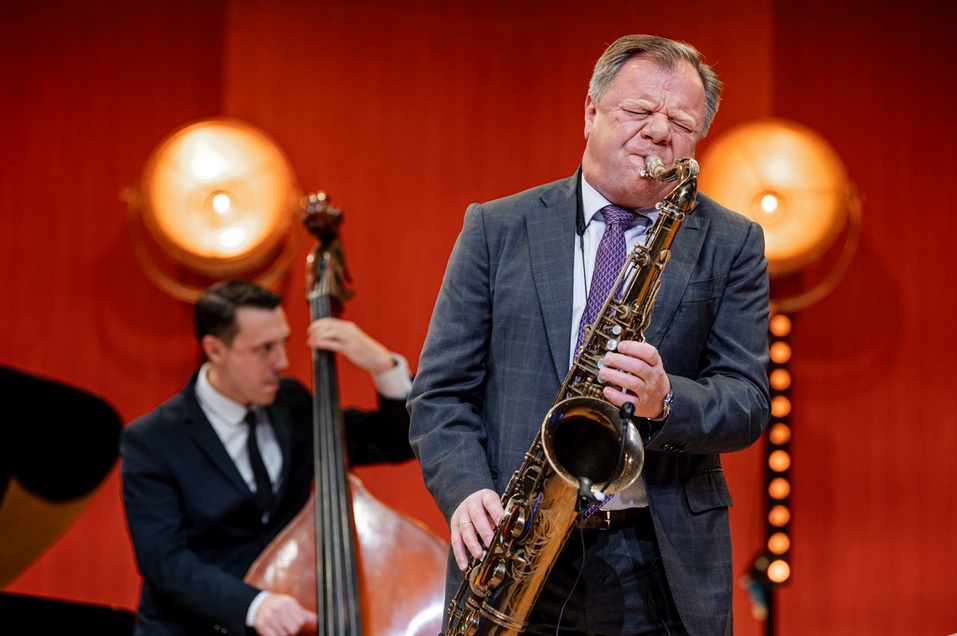 Иллюстрация: vk.com/igor_butman Иллюстрация: vk.com/igor_butman