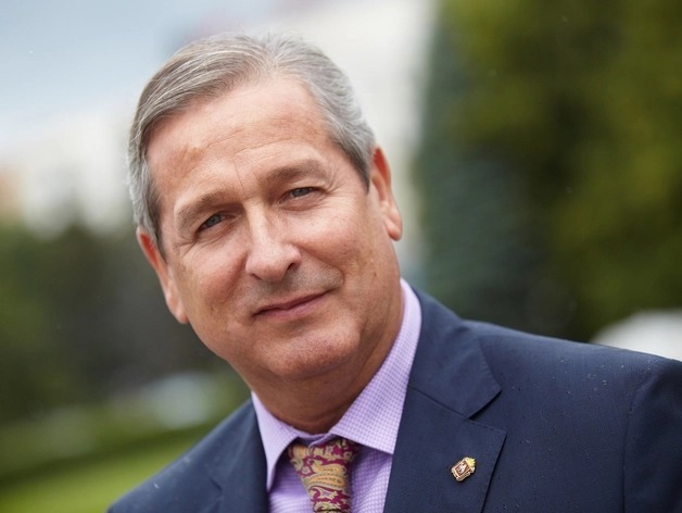 Как длинные выходные влияют на бизнес: мнения челябинских предпринимателей
4 Как длинные выходные влияют на бизнес: мнения челябинских предпринимателей
4