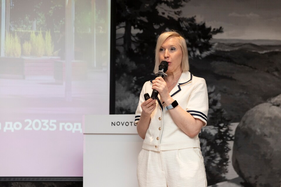 Диалог о будущем Красноярска: 100 экспертов объединил «Город развития»
11 Диалог о будущем Красноярска: 100 экспертов объединил «Город развития»
11