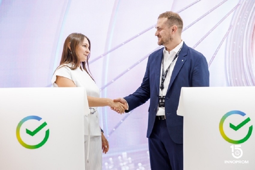 Сбер по итогам «Цифрового акселератора» подписал с уральскими компаниями 11 соглашений 1 Сбер по итогам «Цифрового акселератора» подписал с уральскими компаниями 11 соглашений 1