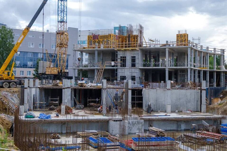 Завершен важный этап строительства детского хирургического корпуса в Челябинске 1 Завершен важный этап строительства детского хирургического корпуса в Челябинске 1