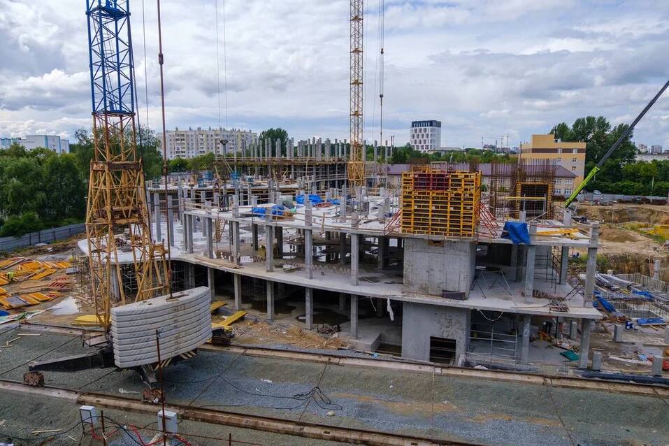 Завершен важный этап строительства детского хирургического корпуса в Челябинске 2 Завершен важный этап строительства детского хирургического корпуса в Челябинске 2