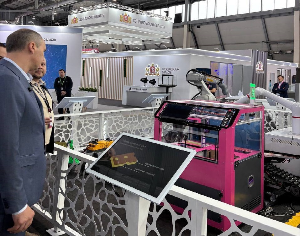 Завод размером с холодильник: уральцы разработали станок для изготовления электронных плат 6 Завод размером с холодильник: уральцы разработали станок для изготовления электронных плат 6