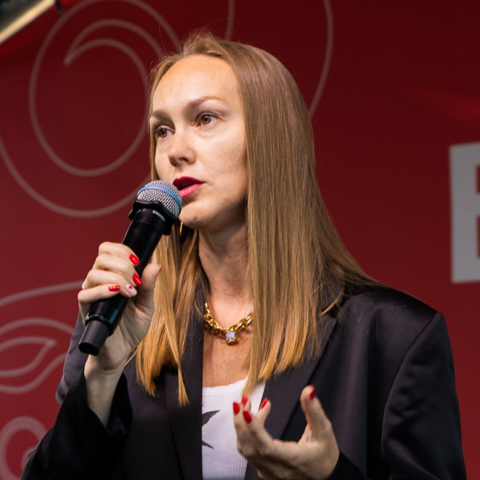 Истории «Бизнес!Air»: Что вдохновляет строить бизнес и запускать проекты в Красноярске
7 Истории «Бизнес!Air»: Что вдохновляет строить бизнес и запускать проекты в Красноярске
7