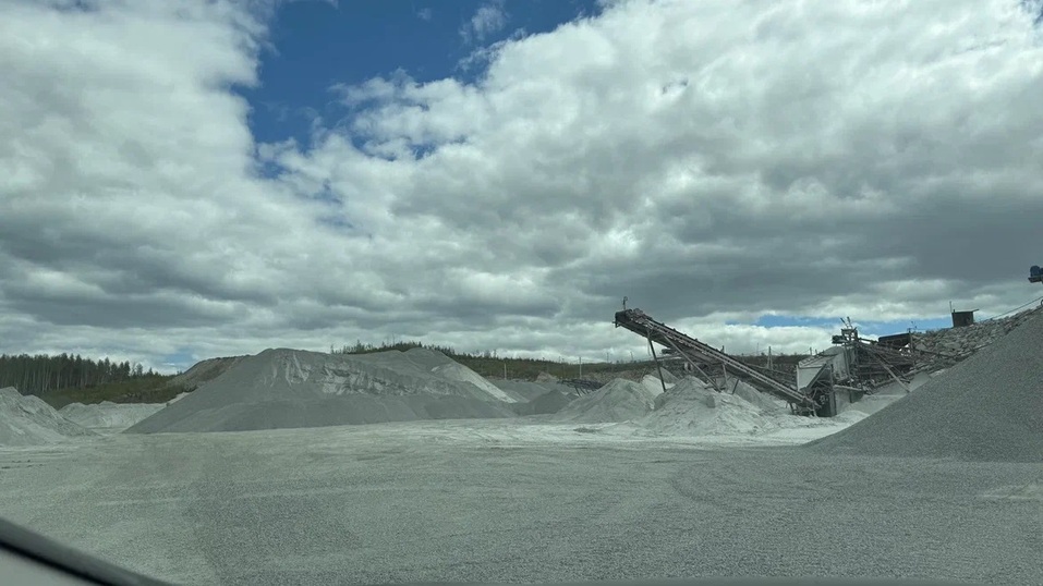 «Без щебня невозможно строить жилье и дороги». Что будет, если карьеры разорятся? 3 «Без щебня невозможно строить жилье и дороги». Что будет, если карьеры разорятся? 3