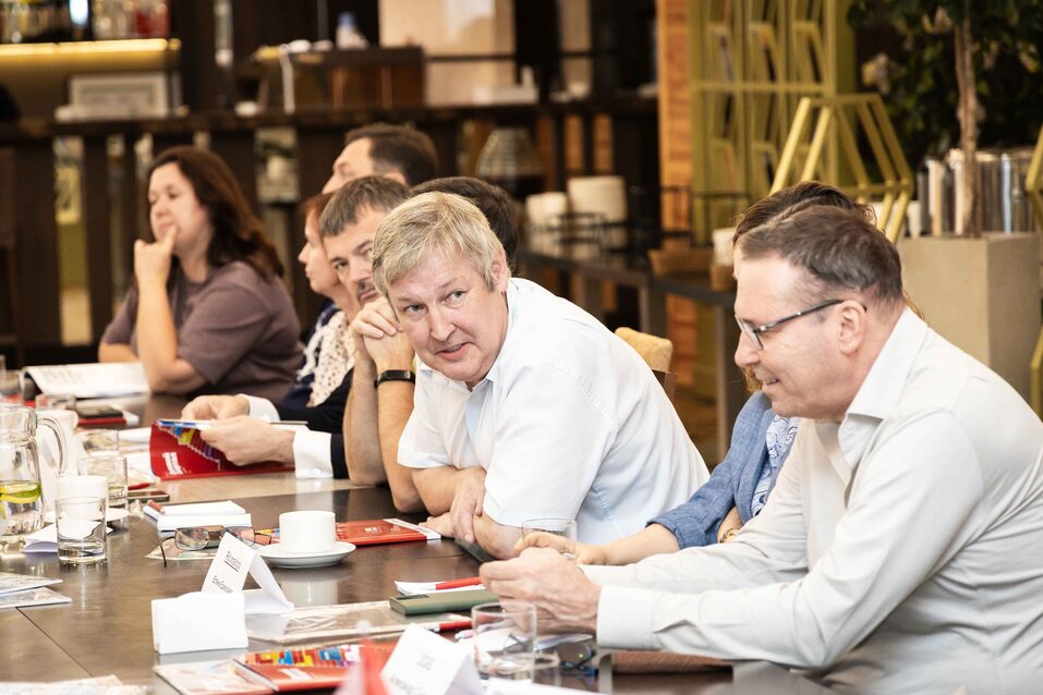 «Деловой квартал» провел установочный экспертный совет по премии «Человек года-2025» 37 «Деловой квартал» провел установочный экспертный совет по премии «Человек года-2025» 37