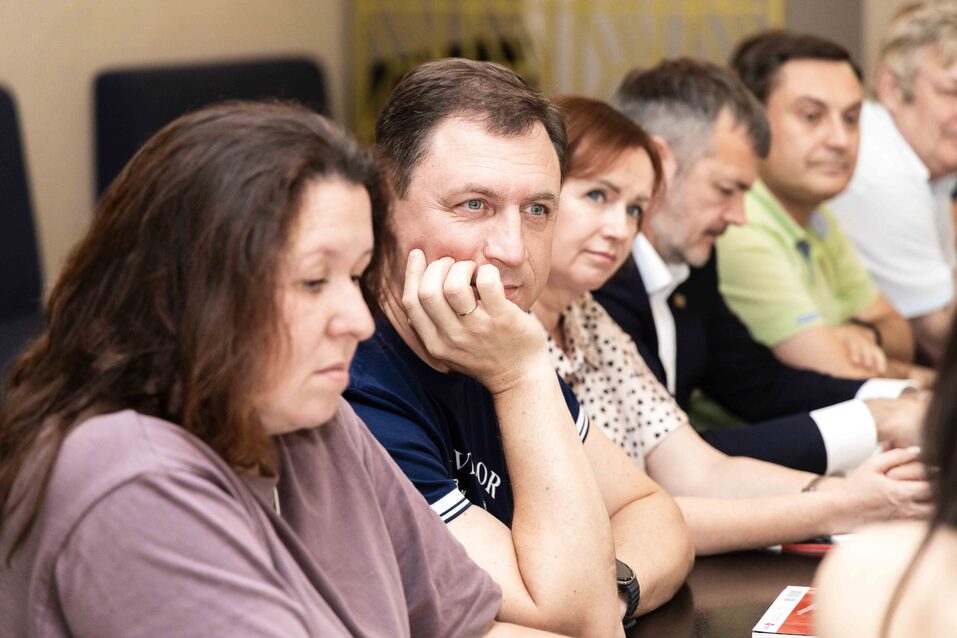 «Деловой квартал» провел установочный экспертный совет по премии «Человек года-2025» 49 «Деловой квартал» провел установочный экспертный совет по премии «Человек года-2025» 49