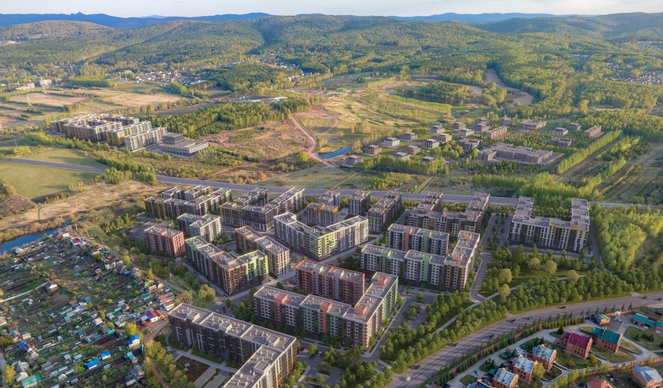 Сегодня новое жилье активно строится по периметру Красноярска — например, на территории Плодово-Ягодной станции (Фото: предоставлено ГК «Монолитхолдинг») Сегодня новое жилье активно строится по периметру Красноярска — например, на территории Плодово-Ягодной станции (Фото: предоставлено ГК «Монолитхолдинг»)