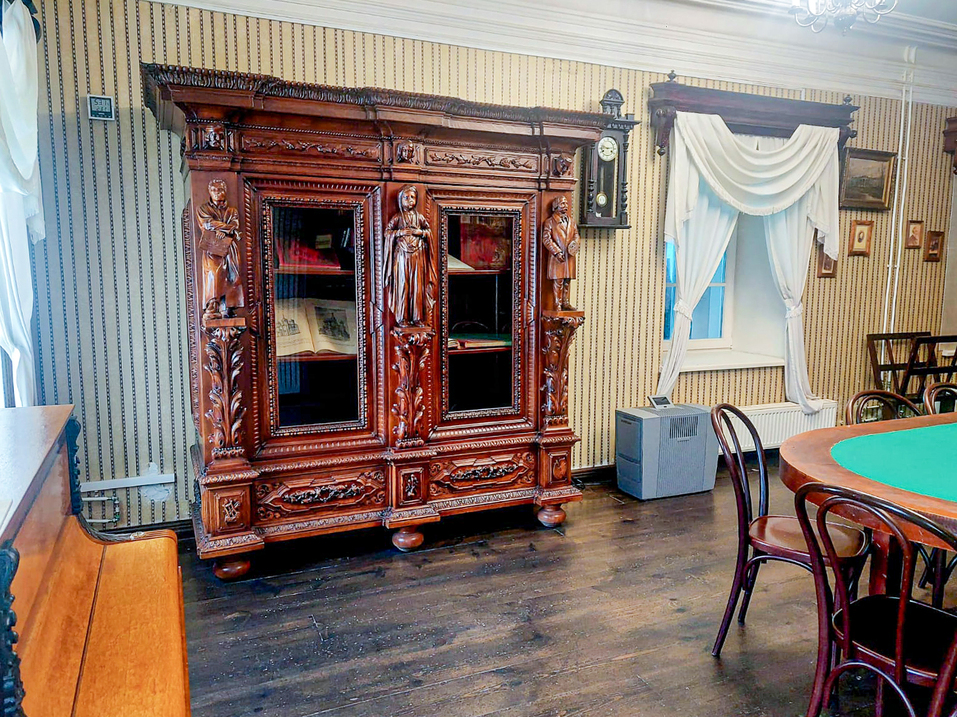 «Не спасли бы, если бы не Свердлов». История одного дома: усадьба потомков генерала Качки 7 «Не спасли бы, если бы не Свердлов». История одного дома: усадьба потомков генерала Качки 7