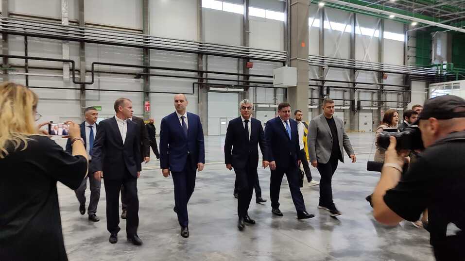 Wildberries открыла в Екатеринбурге второй распредцентр за 12 млрд руб., будут строить еще 1 Wildberries открыла в Екатеринбурге второй распредцентр за 12 млрд руб., будут строить еще 1