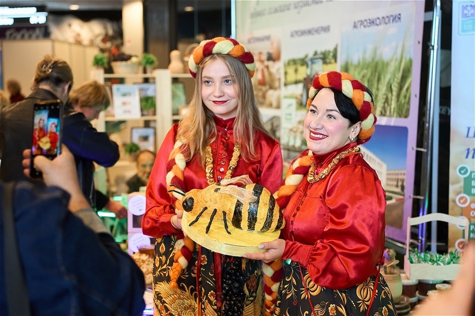 «АГРО-2025» в Челябинске: техника, продукты и решения для АПК
2 «АГРО-2025» в Челябинске: техника, продукты и решения для АПК
2