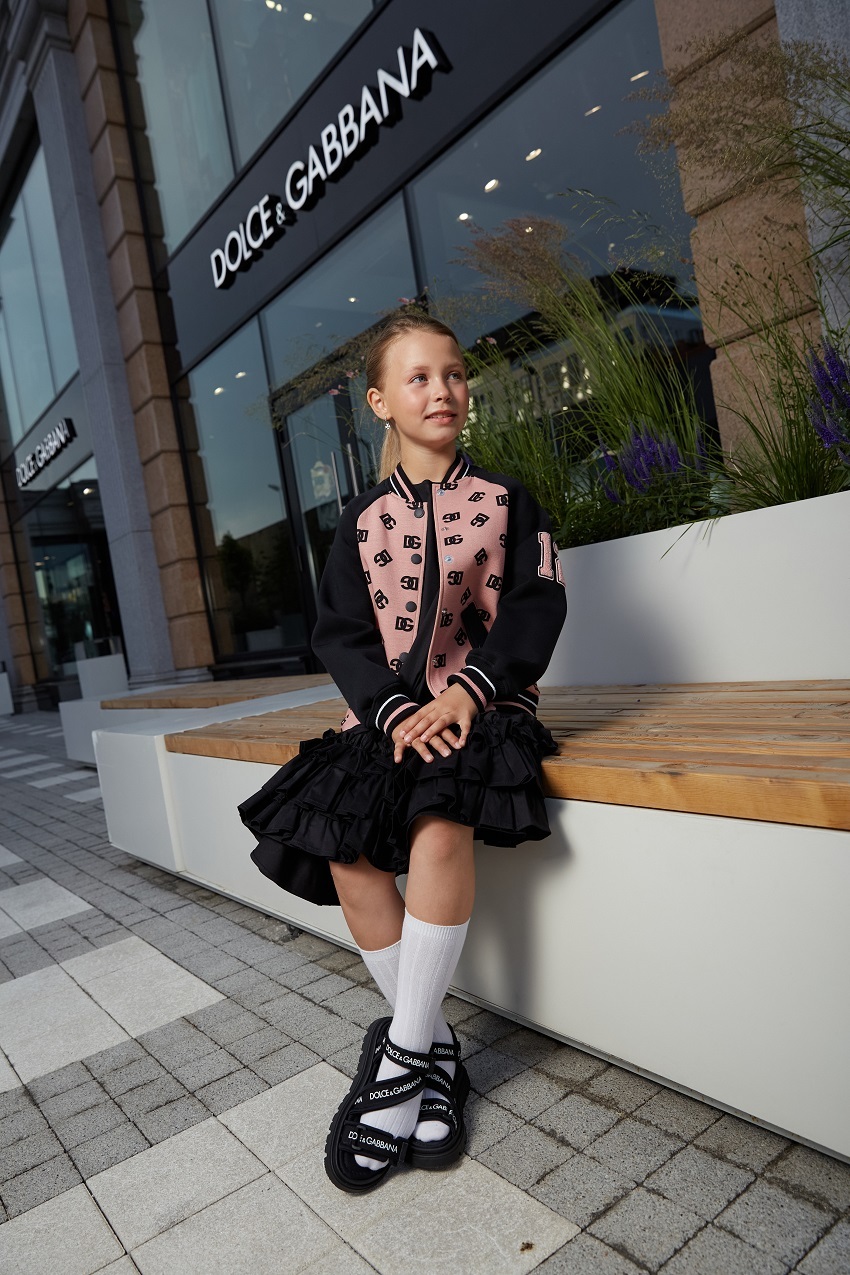 В Екатеринбурге началась распродажа мировых брендов. PKROVSKY объявил небывалый сейл 4 В Екатеринбурге началась распродажа мировых брендов. PKROVSKY объявил небывалый сейл 4